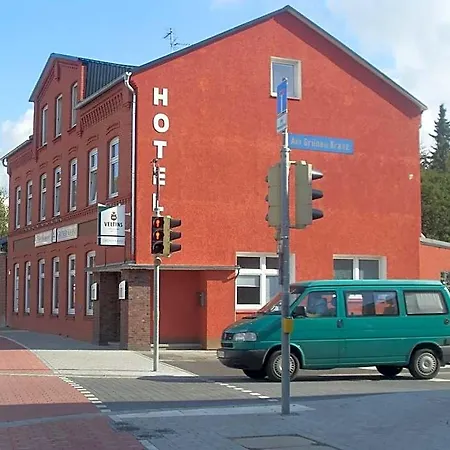 Gruner Kranz Hotel