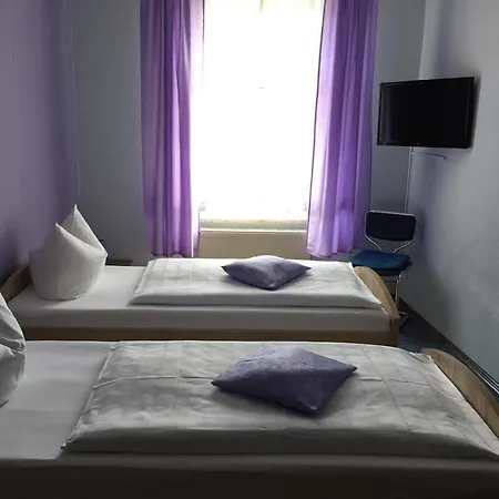 Gruner Kranz Hotel 3*