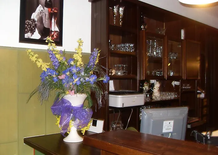 Отель Gruner Kranz Рендсбург